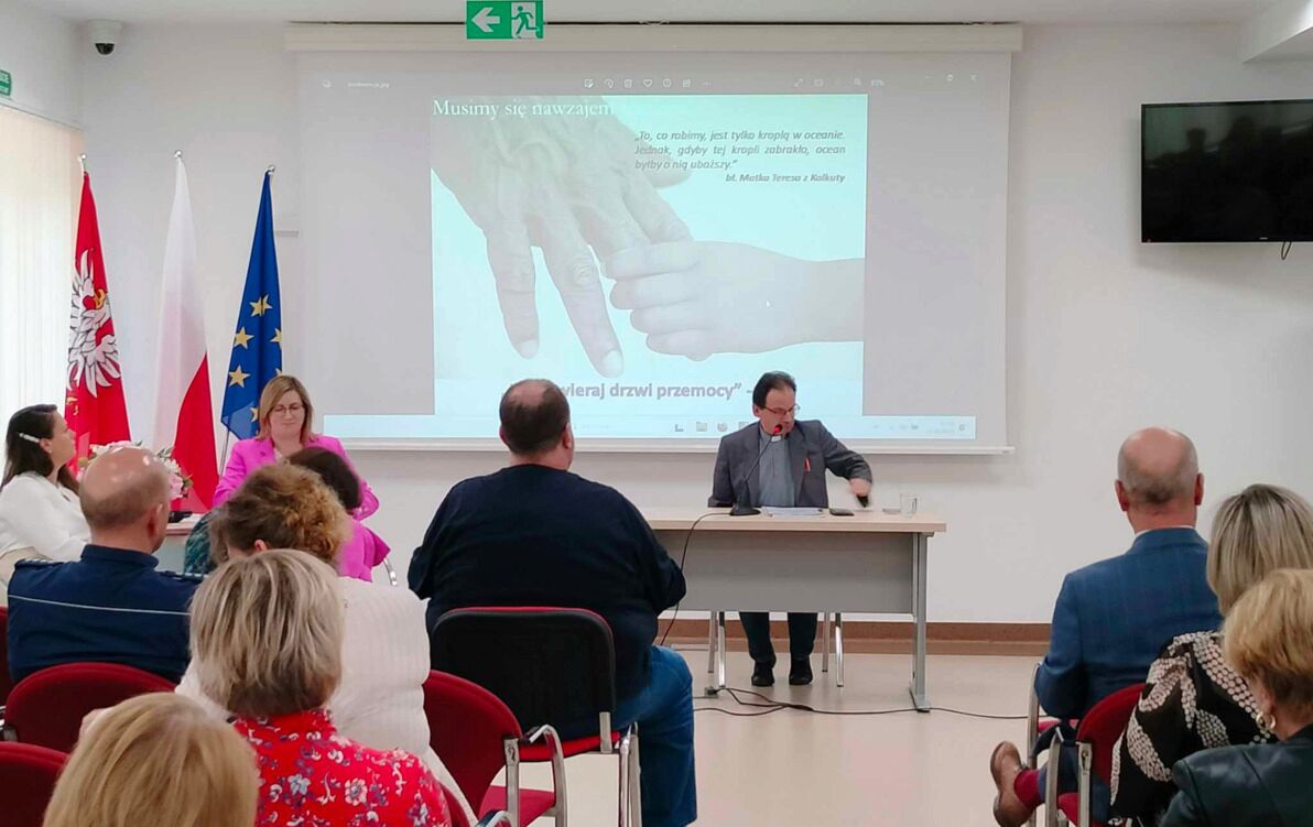 Zdjęcie do RAZEM PRZECIW PRZEMOCY